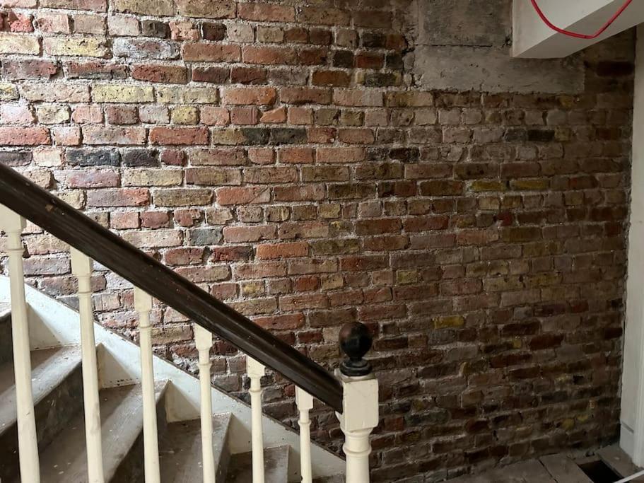 Patrick Street Townhouse Apartment Cork Exterior photo